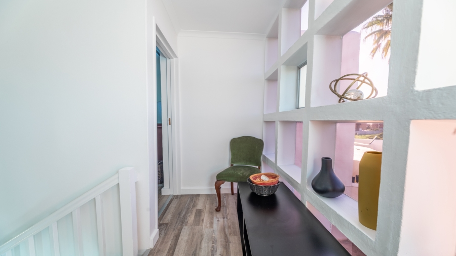 2 Bedroom Property for Sale in Melkbosstrand Central Western Cape